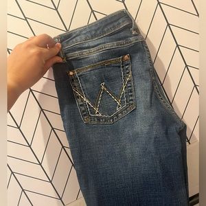 Women’s Wrangler Boot Cut Jean
